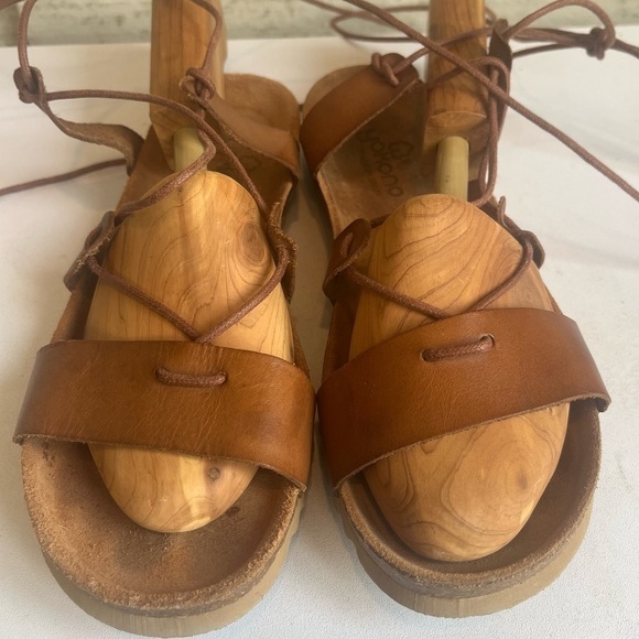 yokono Shoes - Yokono Brown Leather Women's Sandals Made in Spain Size 7.5 Rubber Sole